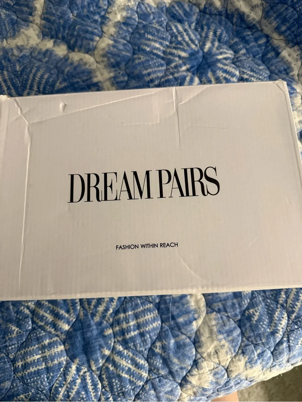 Dream Pairs Hot Pink and White Women's Retro Sneakers
